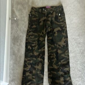 Edikted Camouflage Cargo Pants size M